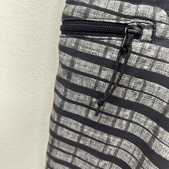 Patagonia Striped Board Shorts With Drawstring Waist & Zippered Pocket Black/Gra - Picture 5 of 8